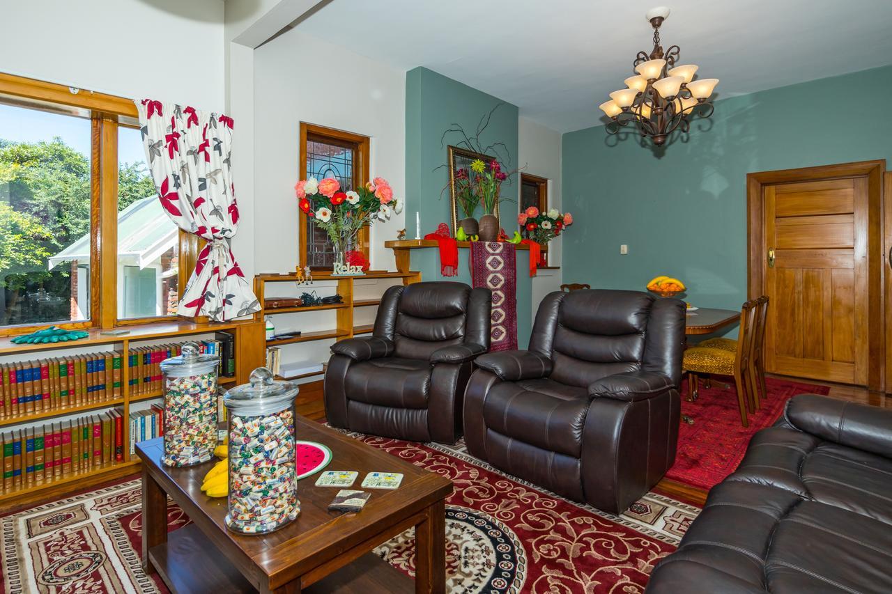 The Sanctuary & Spa Plus Free Breakfast Timaru Eksteriør bilde