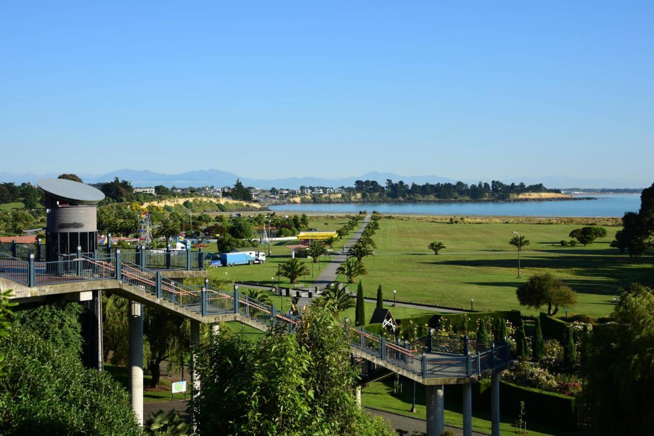 The Sanctuary & Spa Plus Free Breakfast Timaru Eksteriør bilde