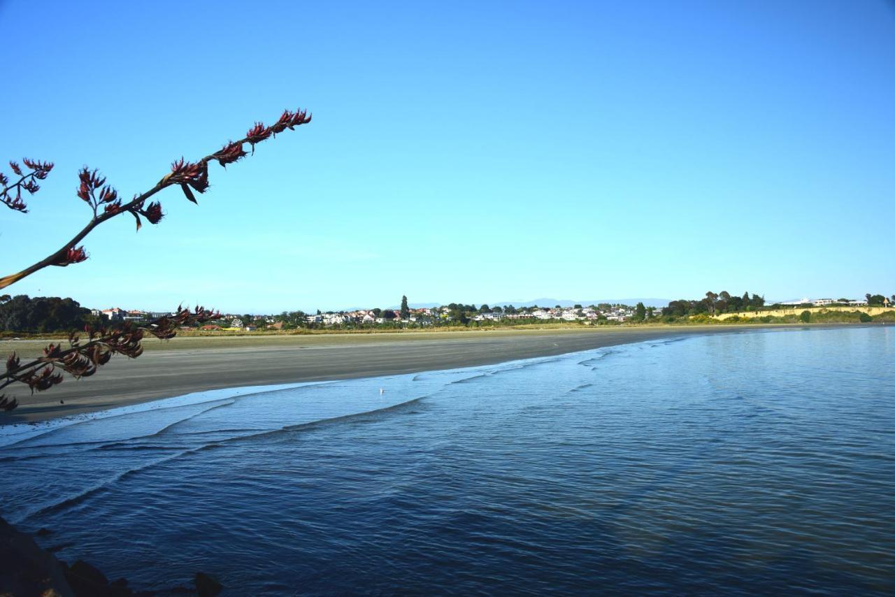 The Sanctuary & Spa Plus Free Breakfast Timaru Eksteriør bilde